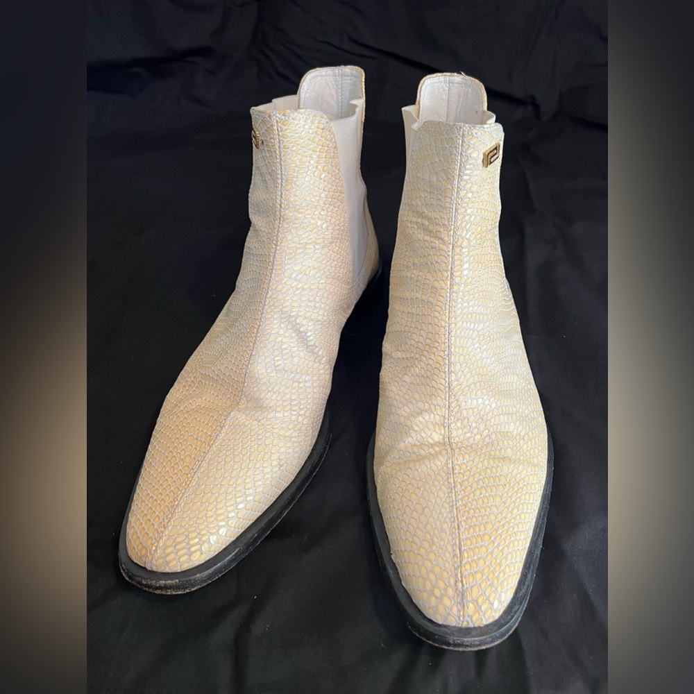 Men’s Versace Snakeskin Boots, size 8